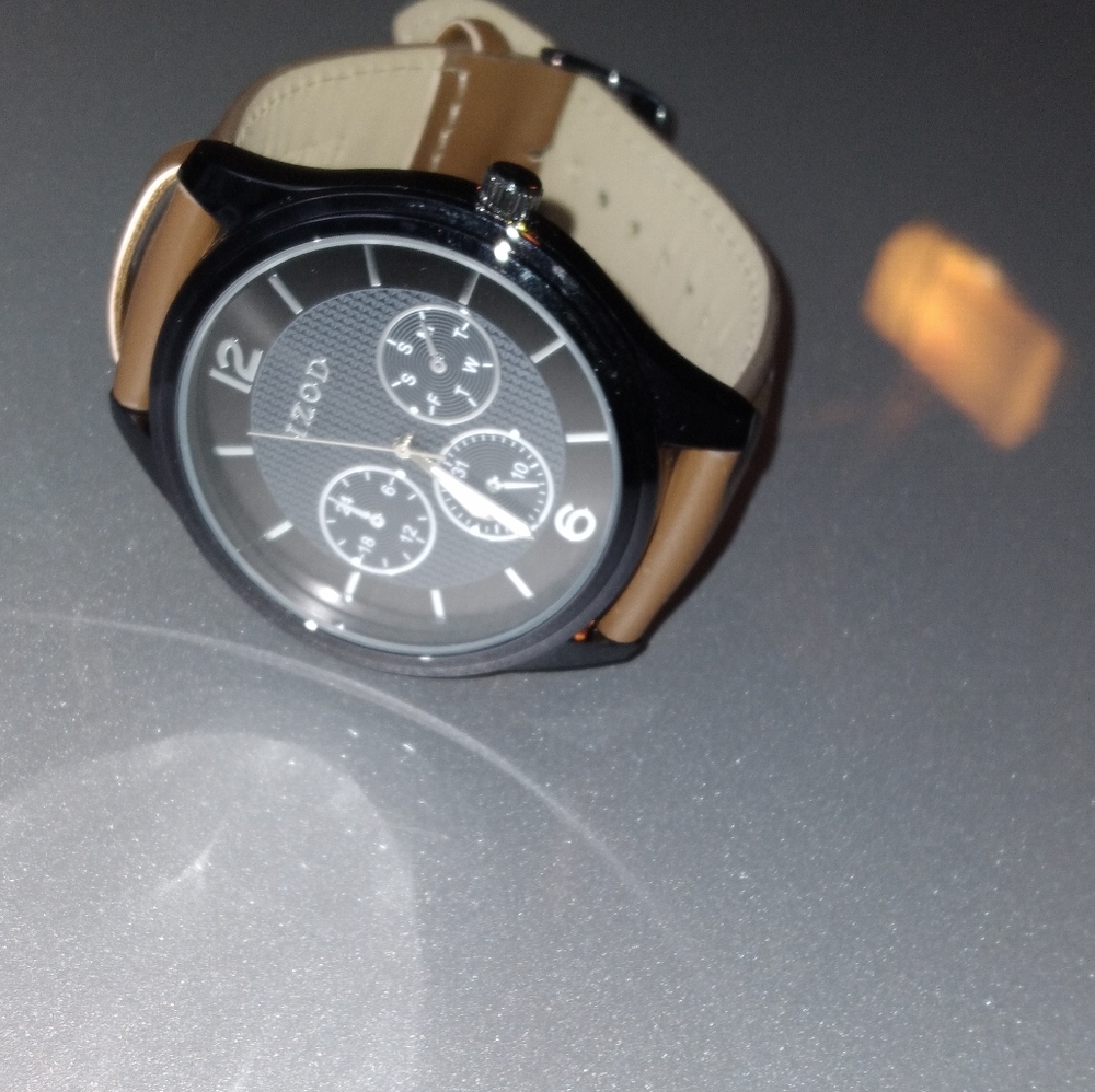 Izod watch